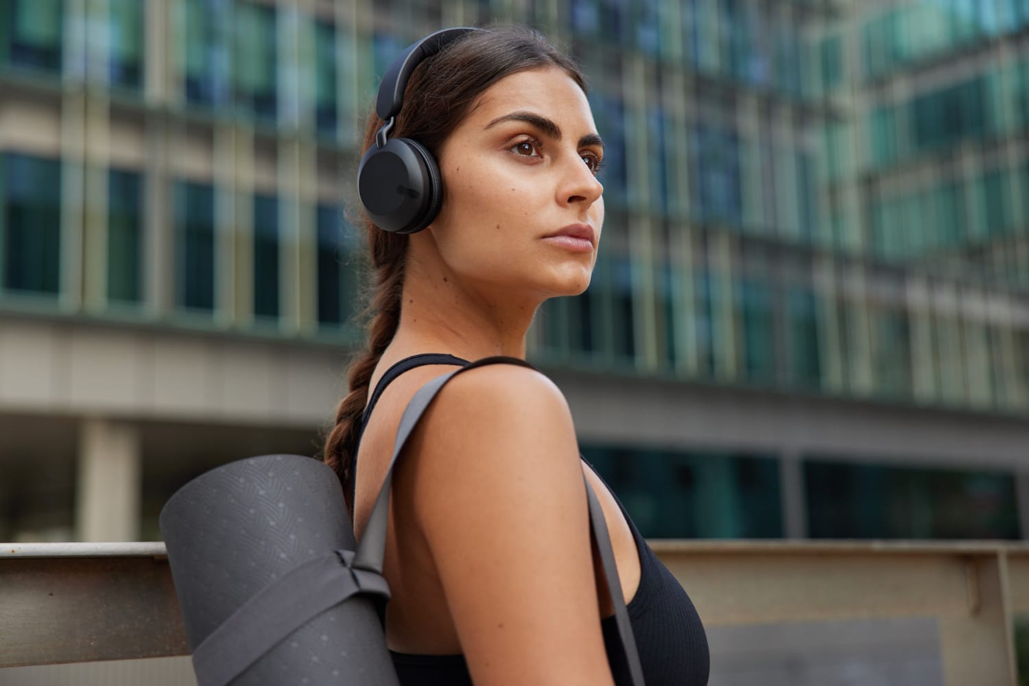 Workout Headphones: How to Choose the Right Model