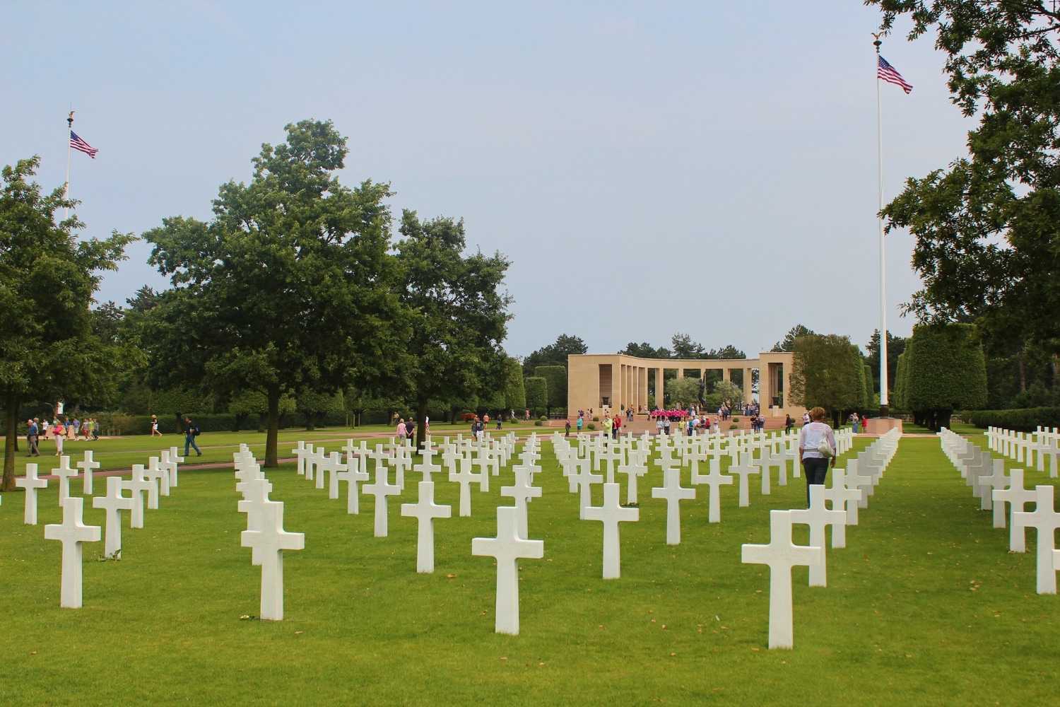 Best historical cities in the U.S. military cemetery